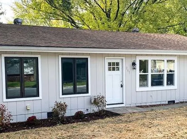 263 Orchard Pl, Fox Lake, IL 60020