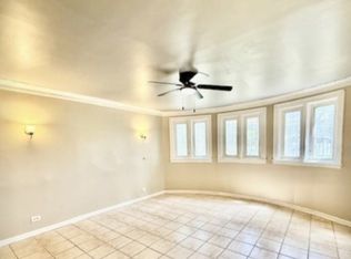 7934 S Kingston Ave #G, Chicago, IL 60617