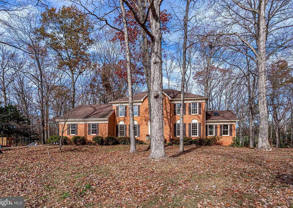 1st image of 9400 Windy Hill Dr