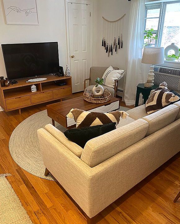 1st image of 640 Franklin Avenue # On Fl 2nd