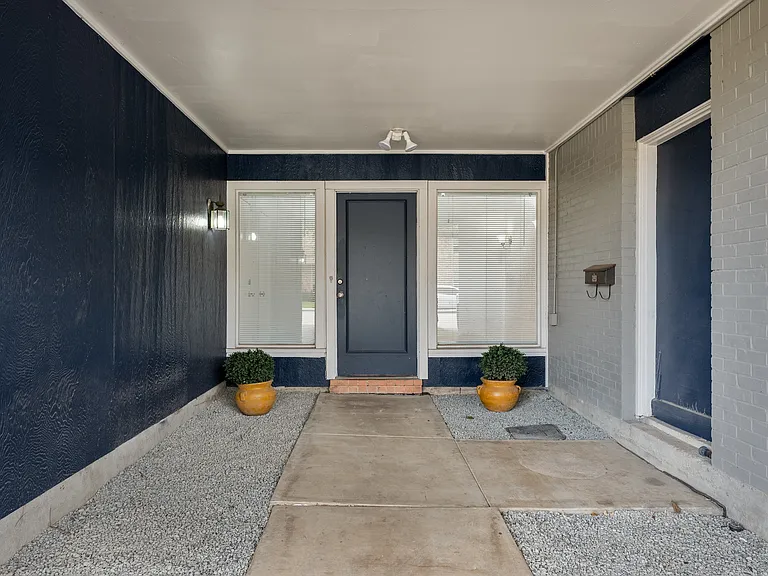 11231 Park Central Pl — Photo 4