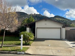 2086 N Swindon Ave, Simi Valley, CA 93063
