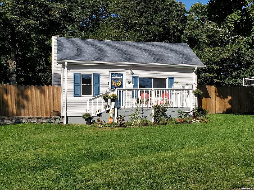 1st image of 70 Highview Dr