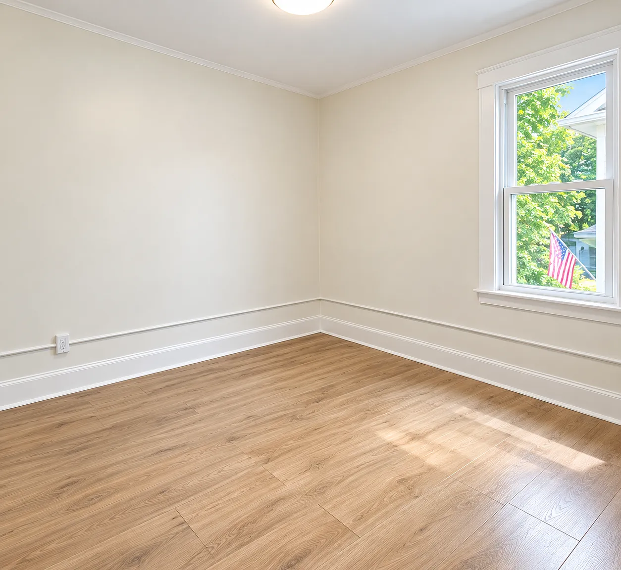 2 bed, 1000 sqft, $1,975 — Photo 2