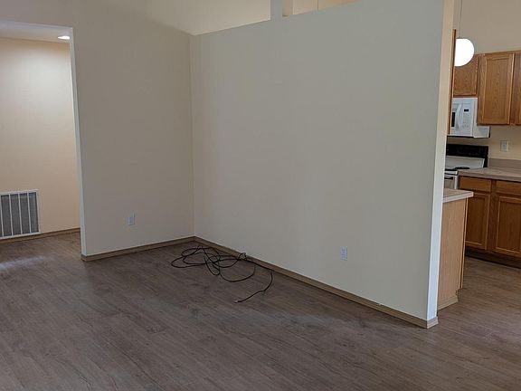 4th image of 3613 109th Street Ct NW #13