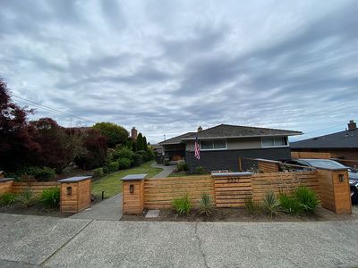 3327 56th Ave SW, Seattle, WA, 98116