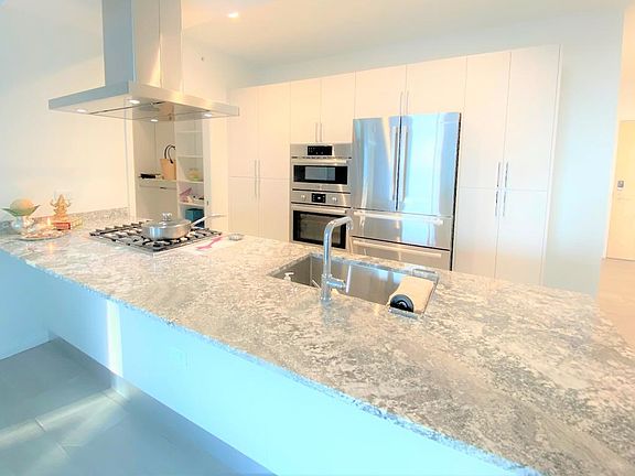 3rd image of 7180 E Kierland Blvd #619