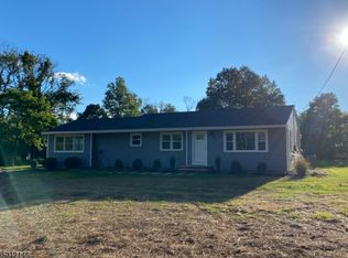 115 Rake Factory Rd, Flemington, NJ 08822