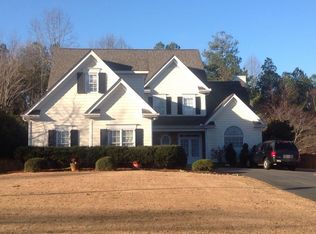 1183 Spruce Creek Ln, Lawrenceville, GA