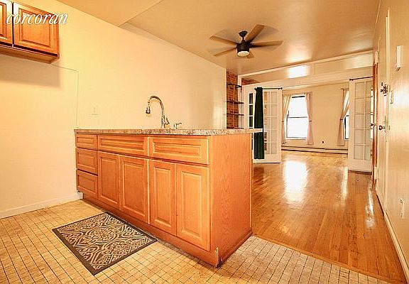 4th image of 230 Sackett St APT 2L