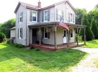 11817 Genito Rd, Midlothian, VA 23112