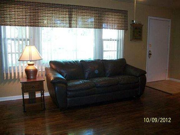 4th image of 19 James Way