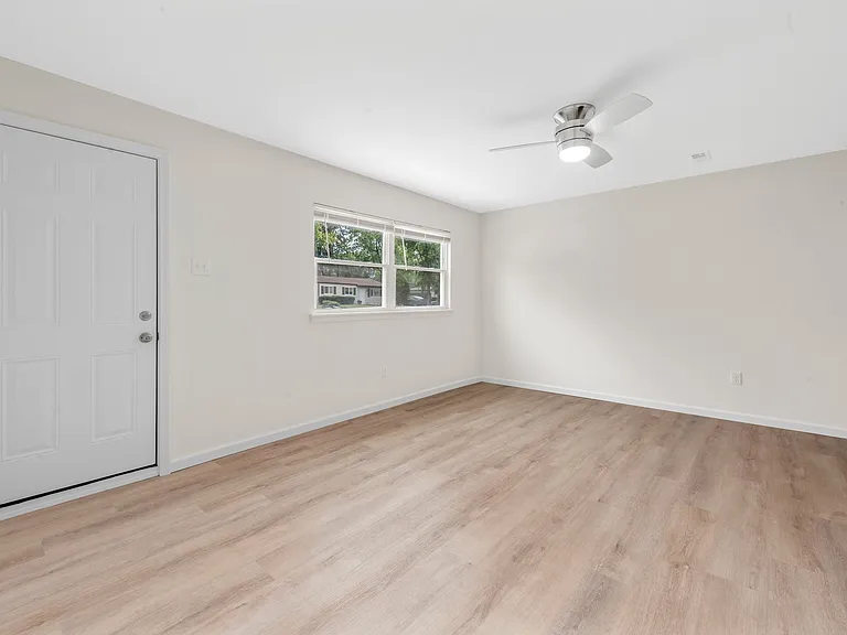 1417 Plaza Pl — Photo 21