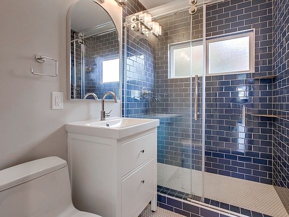 3rd image of 4449 Central Ave APT 7