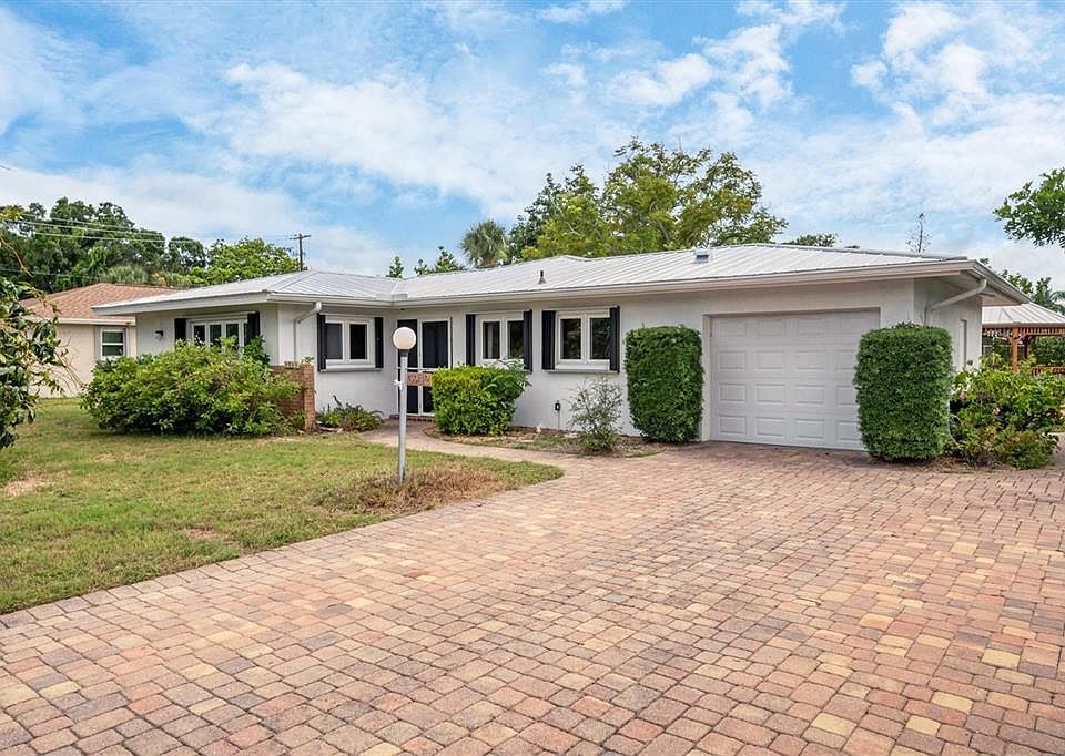 1st image of 5942 LARCHWOOD AVENUE