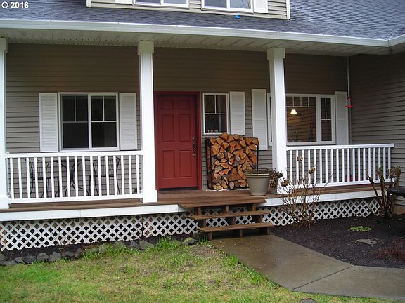 2nd image of 18202 NE 384th St