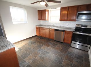 234 Roth St, Houston, PA 15342