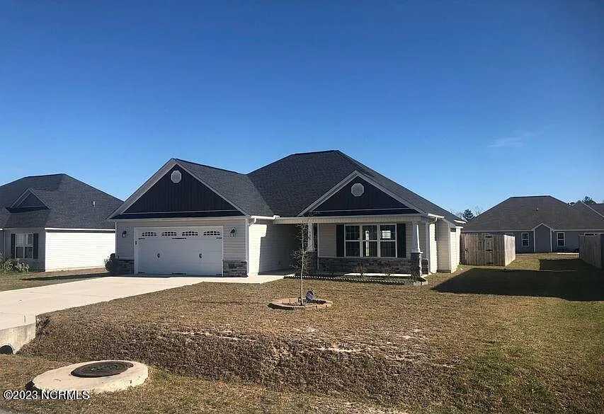 3 bed, 2.0 bath, $1,800 — Photo 1
