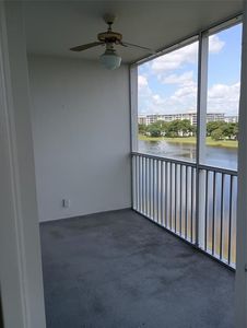 2751 N Palm Aire Dr #605, Pompano Beach, FL, 33069