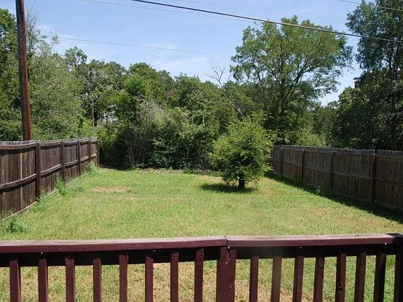 2nd image of 813 Yegua St APT 1