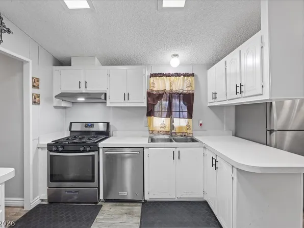 4558 Sonia Rose Ln, Las Vegas, NV 89122