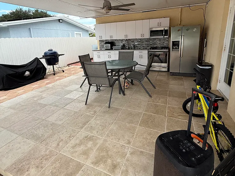3139 Egremont Dr — Photo 24