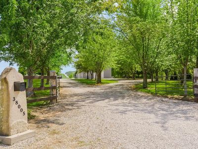 38005 E Stoenner Rd, Sibley, MO, 64088