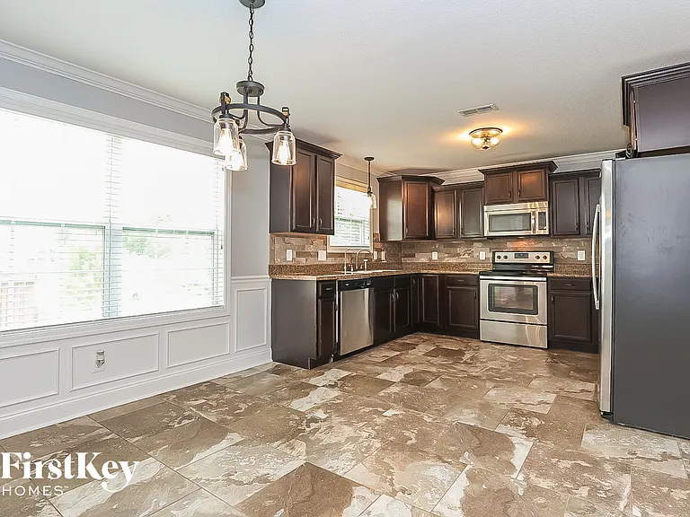 700 Swift Fox Dr — Photo 8
