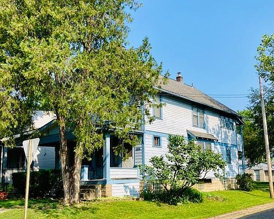 3rd image of 142 Olentangy St