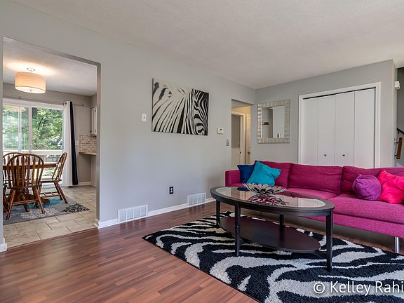 5th image of 201 Russwood St NE