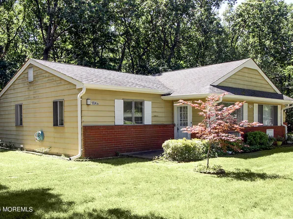104 B S Heron Street, Manchester, NJ 08759