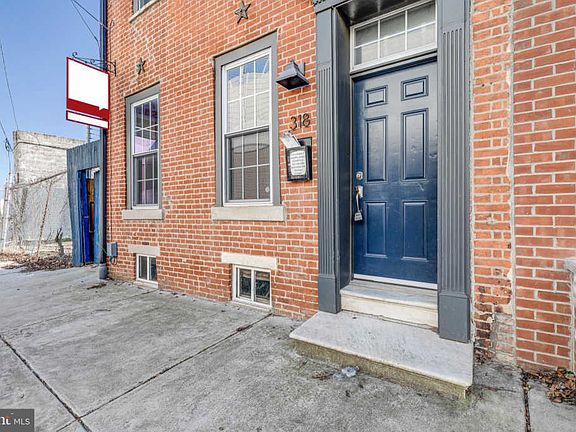5th image of 318 Richmond St