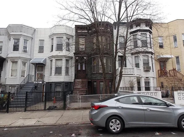 241 54th St, Brooklyn, NY 11220