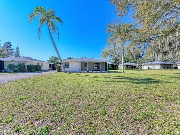 3306 Ramblewood Dr S, Sarasota, FL 34237