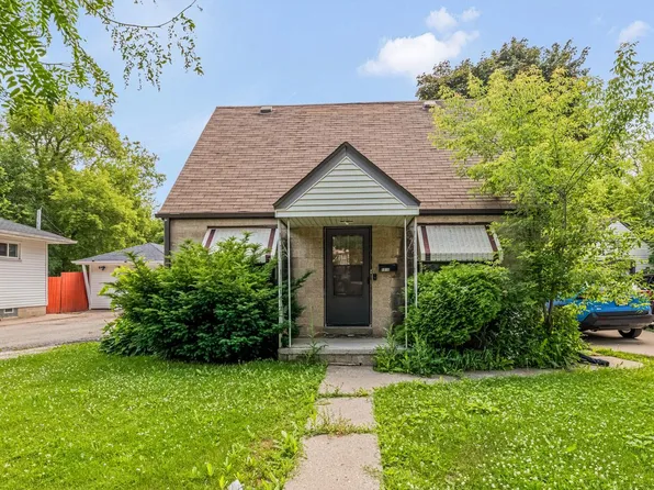 5016 N 49th STREET, Milwaukee, WI 53218