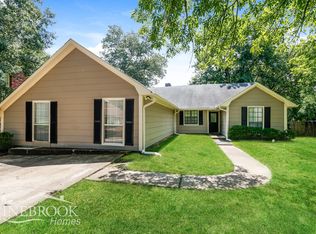 1311 Rosemont Dr, Clinton, MS 39056