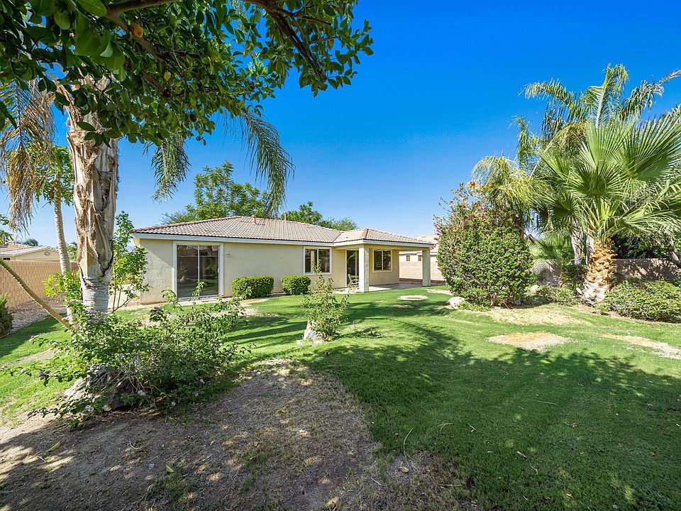 1st image of 80803 Avery Dr