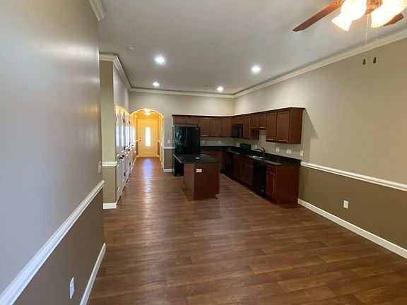 2nd image of 552 Wesberry Cir