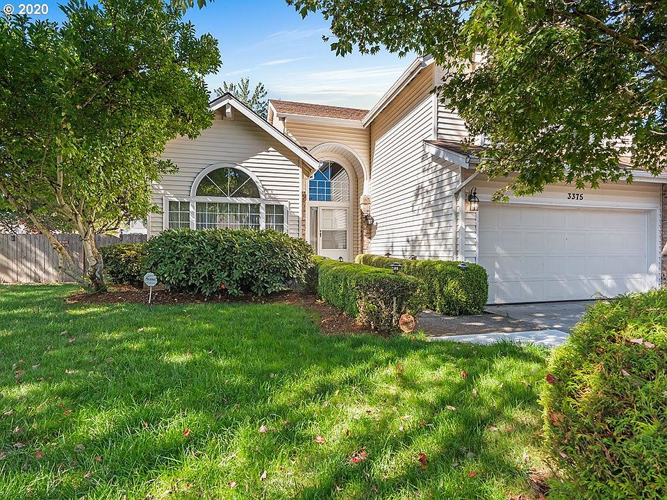 1st image of 3375 NE Sunburst Ave