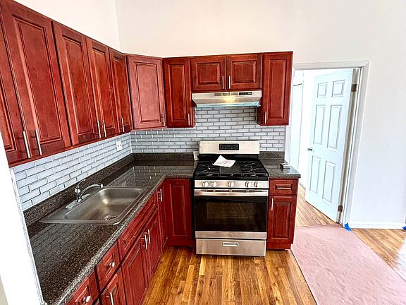 3rd image of 11 Avenue D APT 16