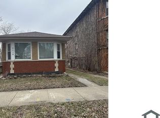 8418 S Kingston Ave, Chicago, IL 60617
