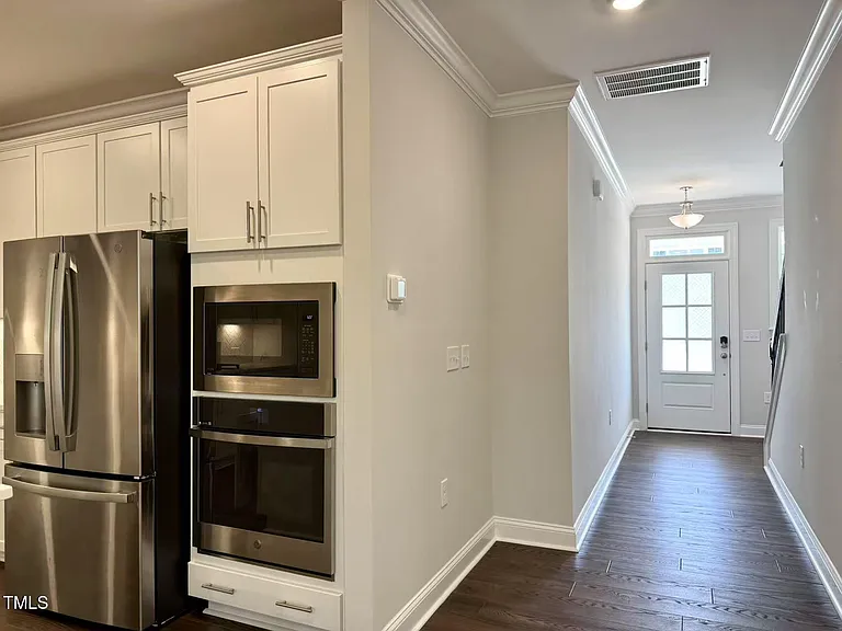 1727 Sweet Gardenia Way — Photo 5