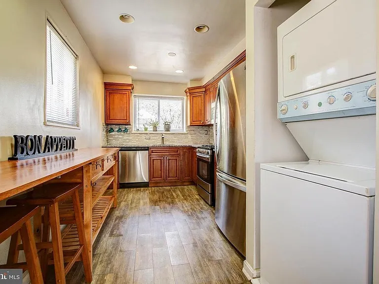 5260 Chillum Pl NE — Photo 3