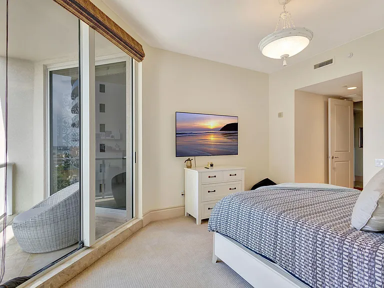2700 N Ocean Dr #804A — Photo 37