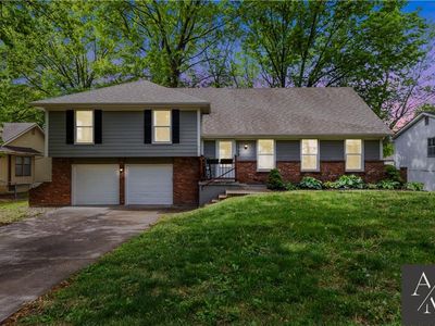 1708 NW Ashton Dr, Blue Springs, MO, 64015