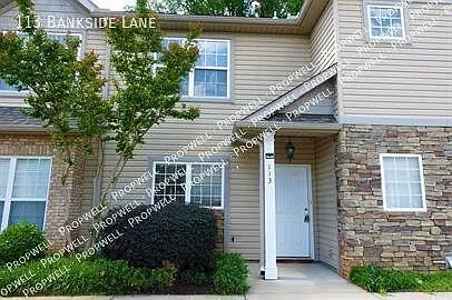 3 bed, 2.5 bath, 1550 sqft, $1,625 — Photo 2