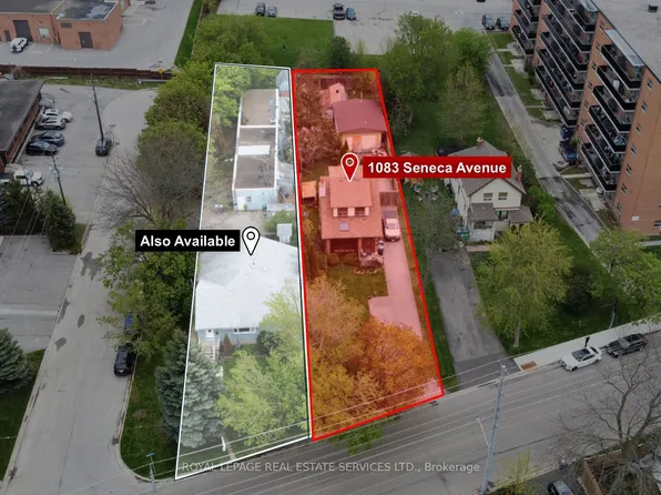 1083 Seneca Ave, Mississauga, ON L5G 3X4