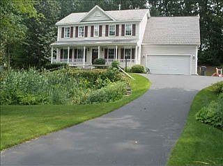 1st image of 17 Hendrik Hudson Way
