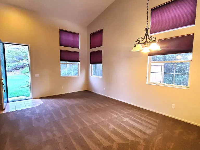 144 Adelia Way — Photo 7