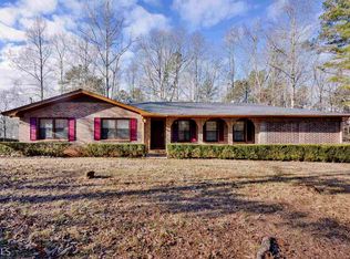 1480 Hillcrest Dr, Sugar Hill, GA 30518